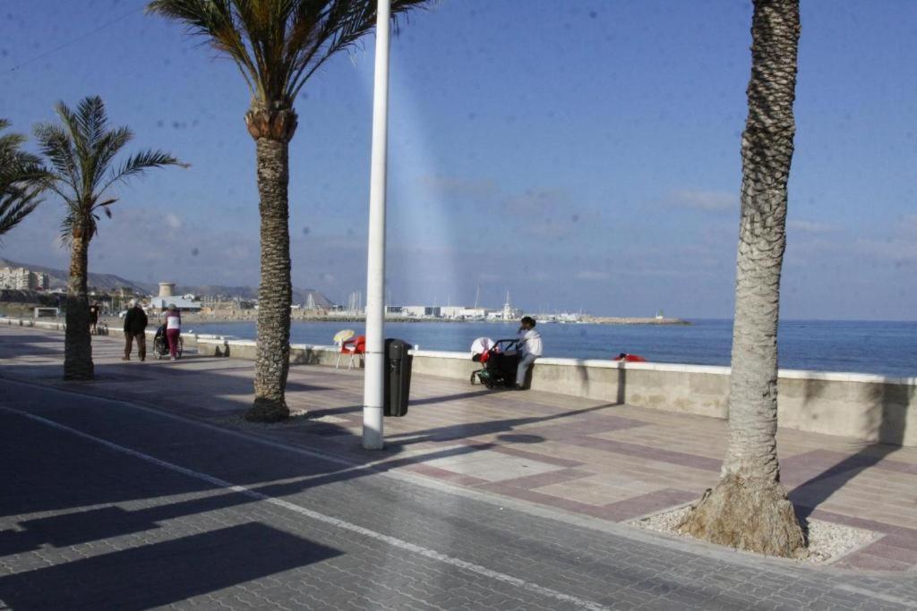 Sublime Appartement Vue Mer Avec Piscine El Campello Exterior photo